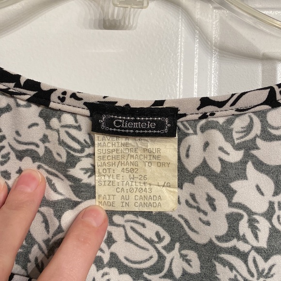 Ladies short sleeve blouse - Picture 3 of 5